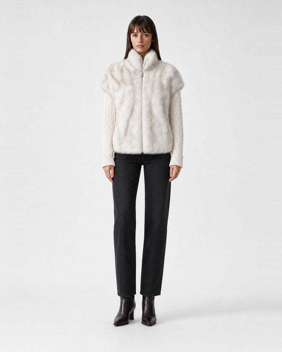 Pelliccia donna Helmur Alaska colore Artic – indossato, fronte