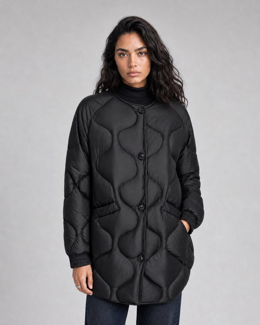 Giubbotto donna Helmur Atlanta colore Nero – indossato, tre quarti