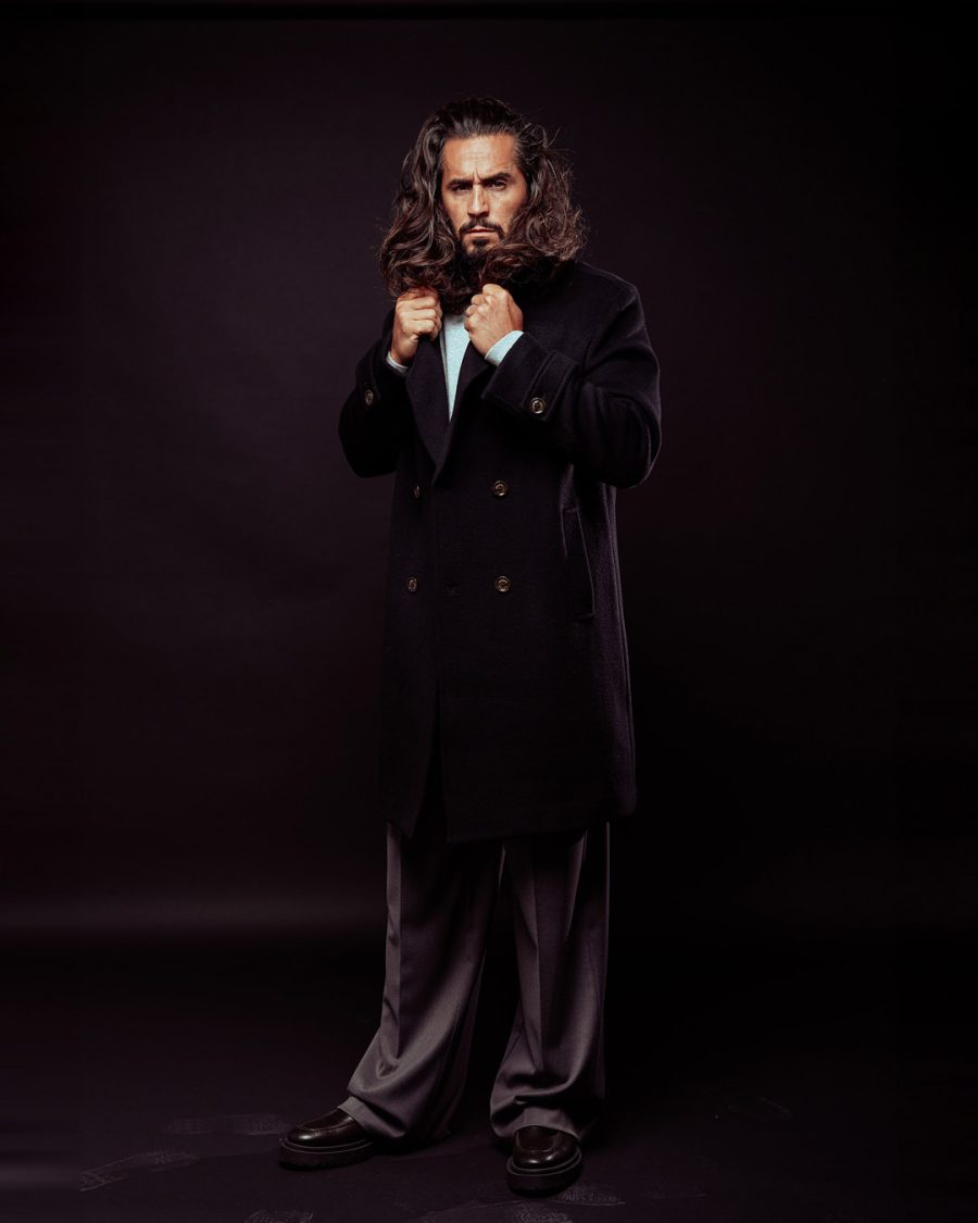 Cappotto uomo Helmur Baltimore colore Nero – still life su fondo nero