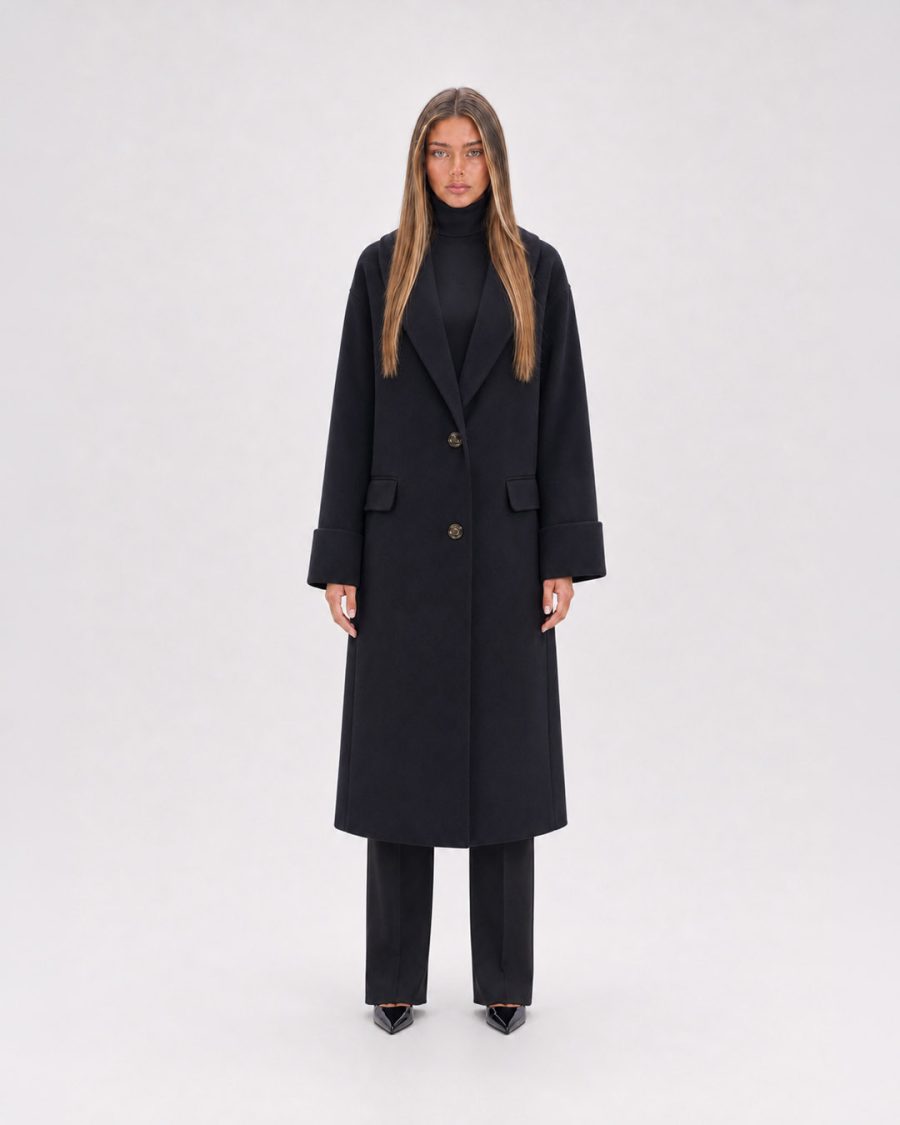 Cappotto donna Helmur Calgary colore Blu – indossato, fronte