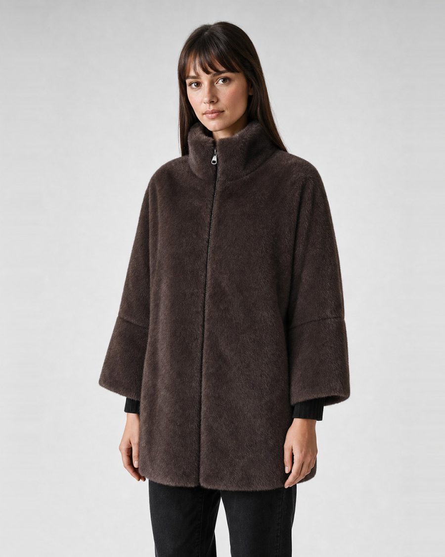 Pelliccia donna Helmur Chamonix colore Cacao – indossato, tre quarti