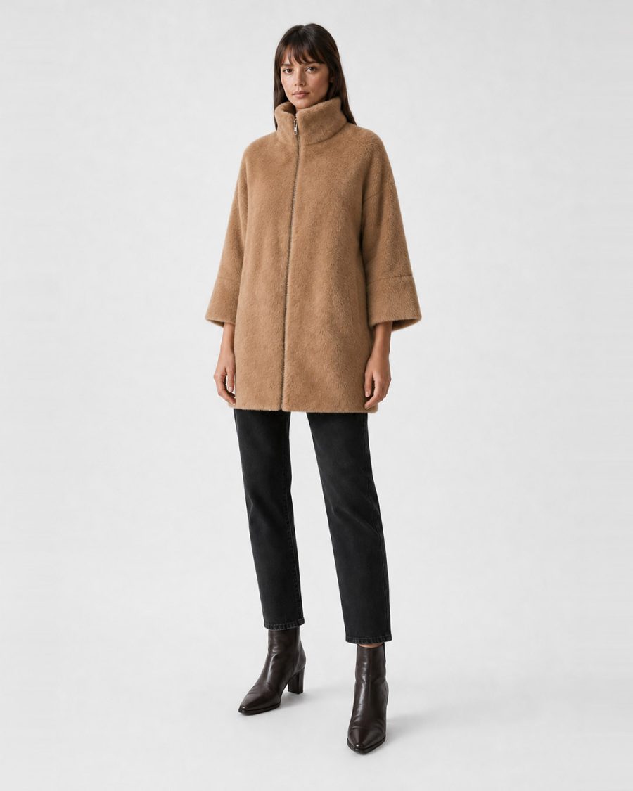 Pelliccia donna Helmur Chamonix colore Cannella – editoriale