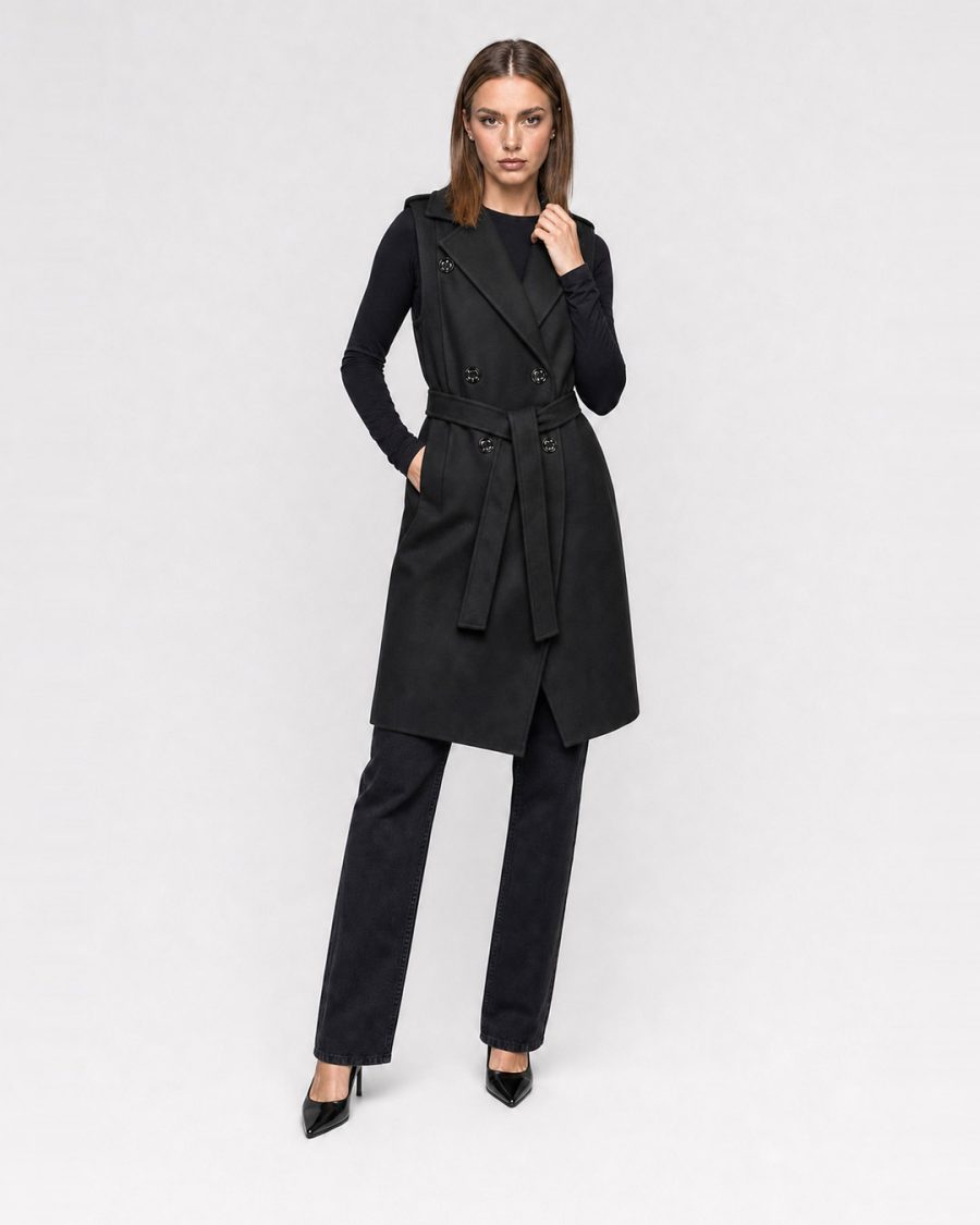 Cappotto donna Helmur Derby colore Antracite – editoriale