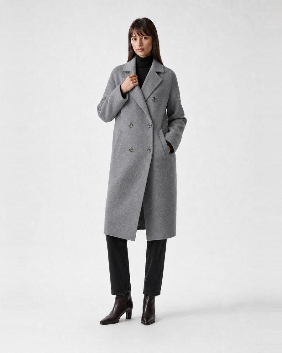 Cappotto donna Helmur Hamilton colore Cenere – editoriale