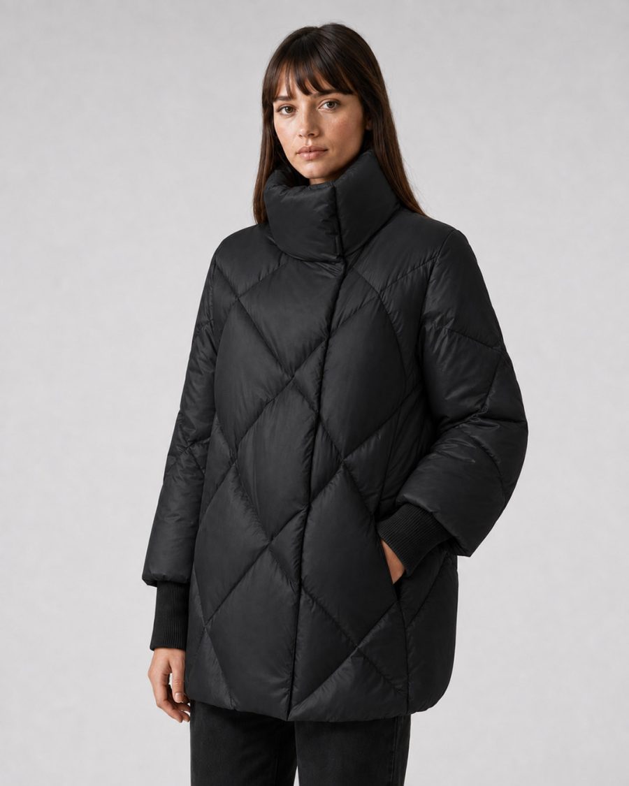 Giubbotto donna Helmur Helena colore Nero – indossato, tre quarti