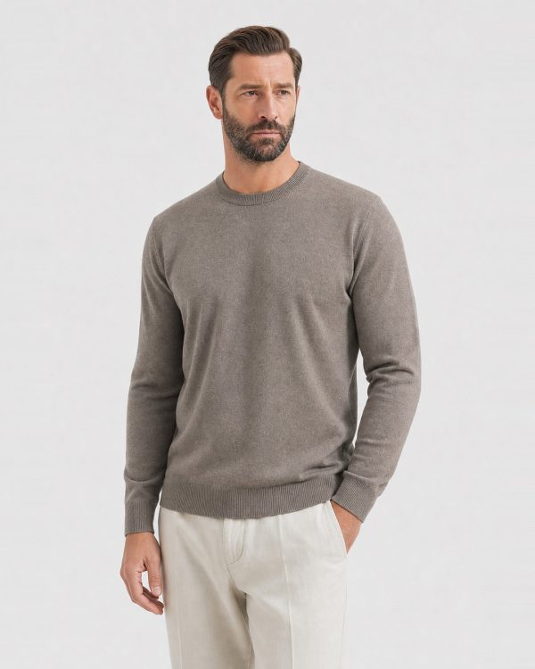 Maglia uomo Helmur Iseo colore Taupe – indossato, tre quarti