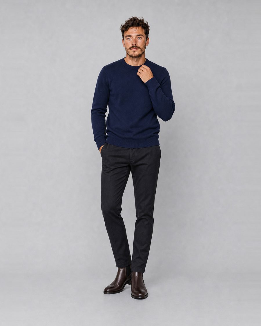 Maglia uomo Helmur Misurina colore Navy – editoriale