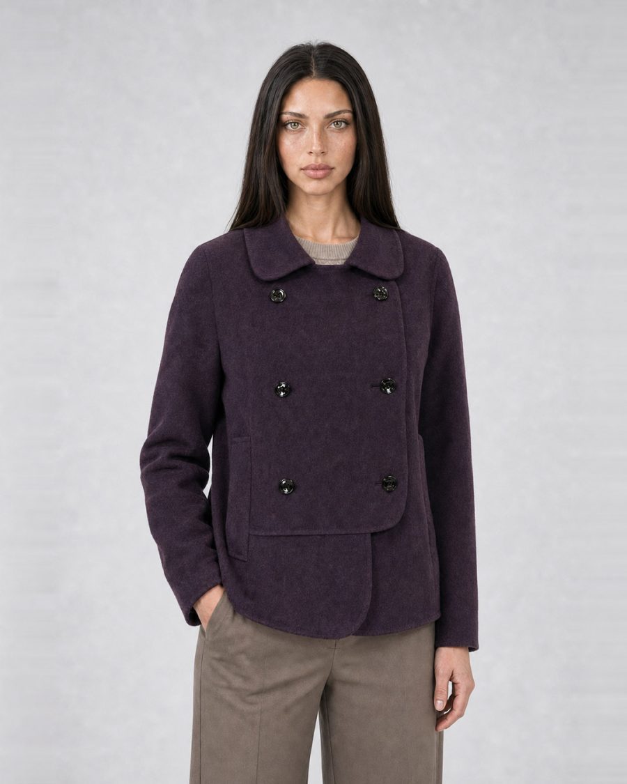 Cappotto donna Helmur Lugano colore Melanzana – indossato, tre quarti