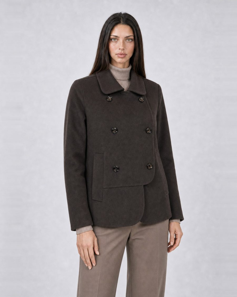 Cappotto donna Helmur Lugano colore Moro – indossato, tre quarti
