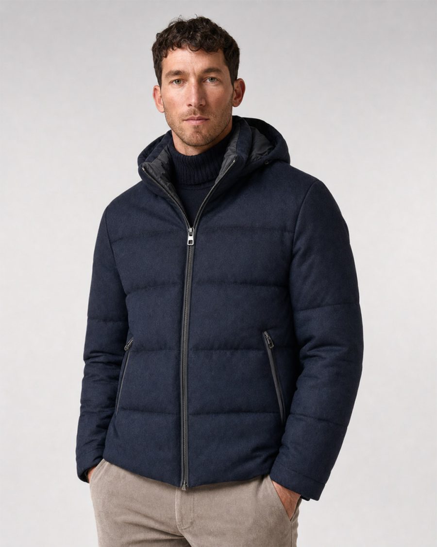 Giubbotto uomo Helmur Merano colore Blu – indossato, tre quarti