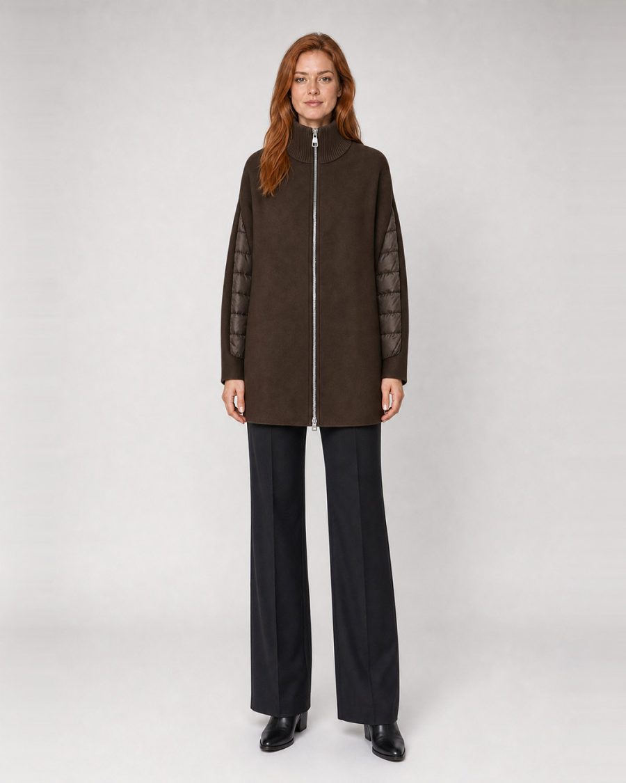 Cappotto donna Helmur Nottingham colore Cacao – indossato, fronte