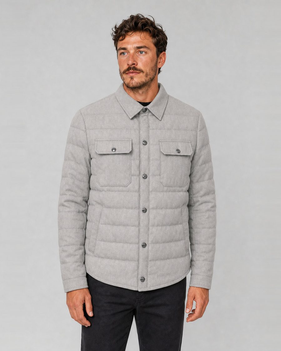 Giubbotto uomo Helmur Oxford colore Perla – indossato, tre quarti