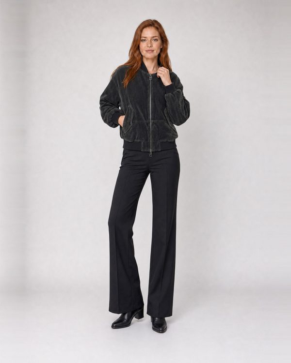 Giubbotto donna Helmur Seattle colore New Denim – editoriale