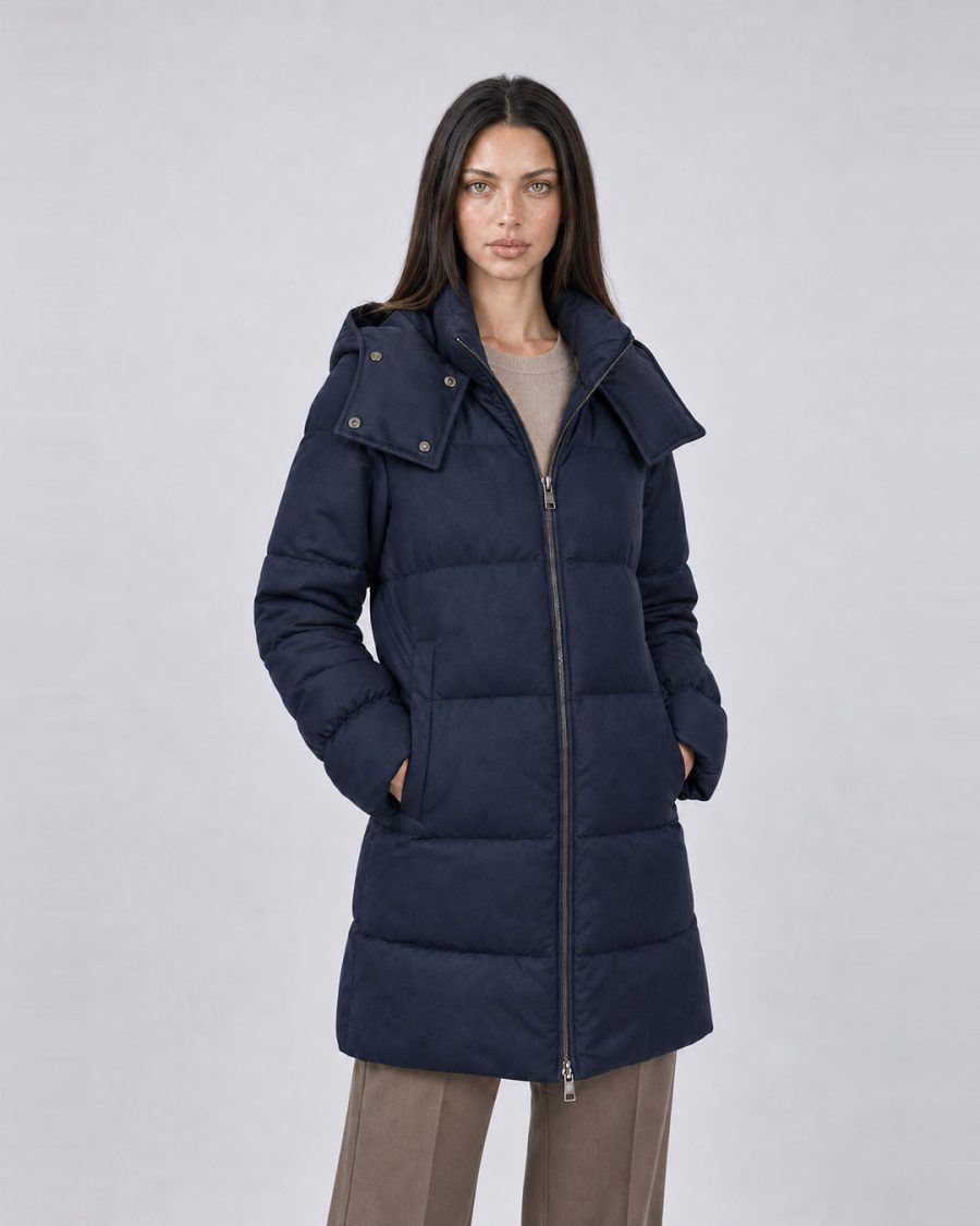 Giubbotto donna Helmur Sidney colore Blu – indossato, tre quarti