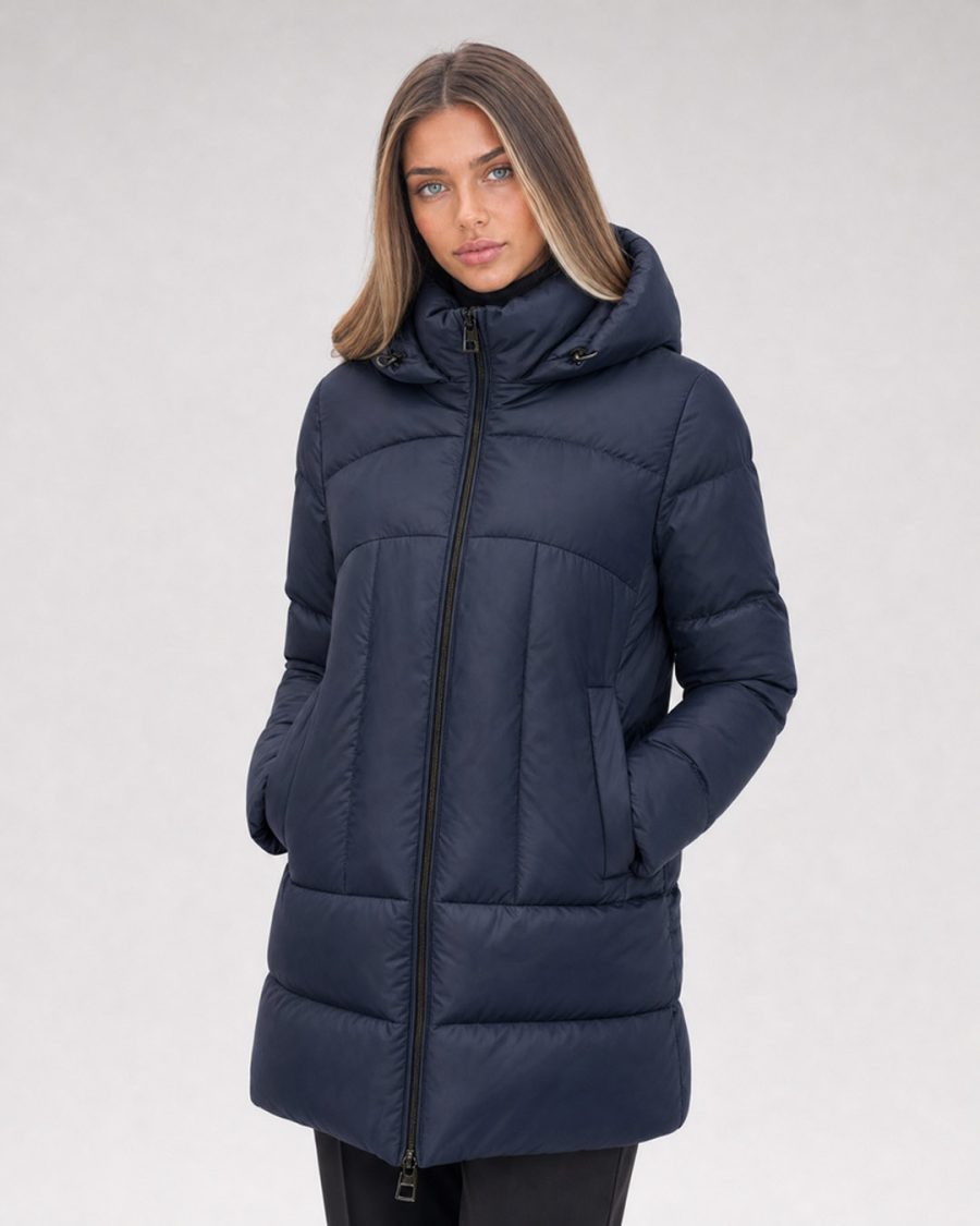 Giubbotto donna Helmur Tokyo colore Blu – indossato, tre quarti