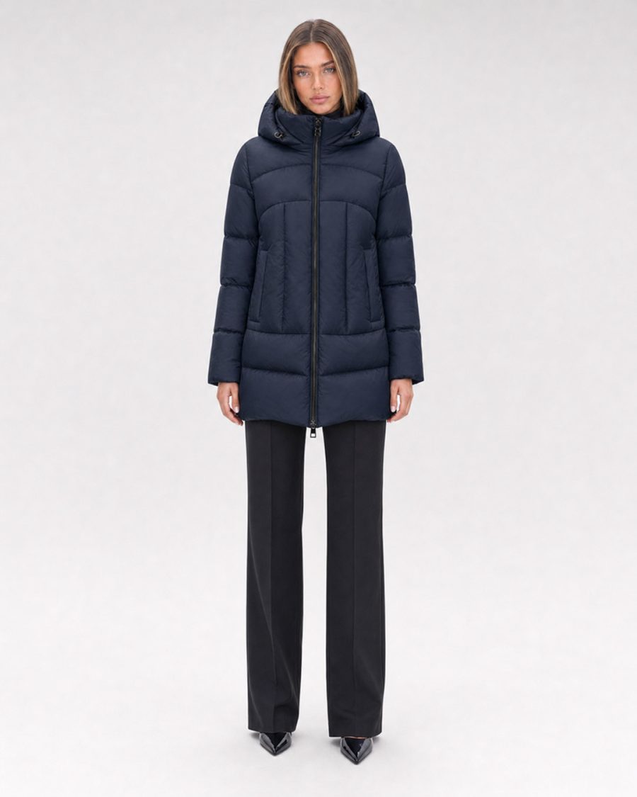 Giubbotto donna Helmur Tokyo colore Blu – indossato, fronte