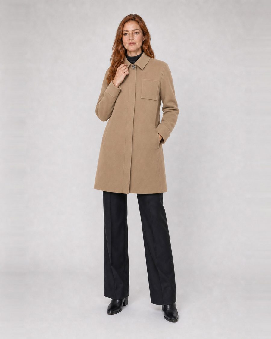 Cappotto donna Helmur Toronto colore Sabbia – editoriale