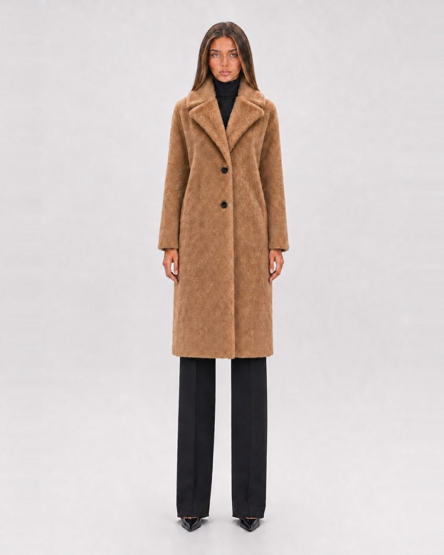 Pelliccia donna Helmur Victoria colore Cannella – indossato, fronte