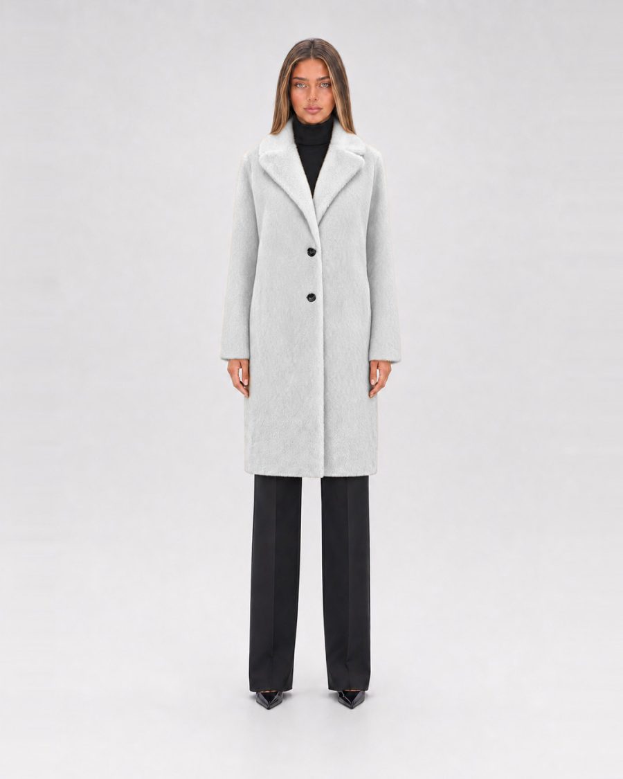 Pelliccia donna Helmur Victoria colore Latte – indossato, fronte