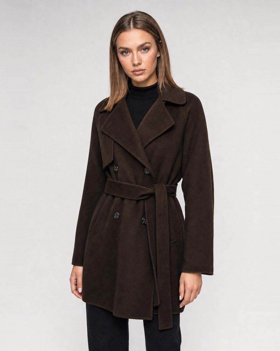 Cappotto donna Helmur Windsor colore Cacao – indossato, tre quarti