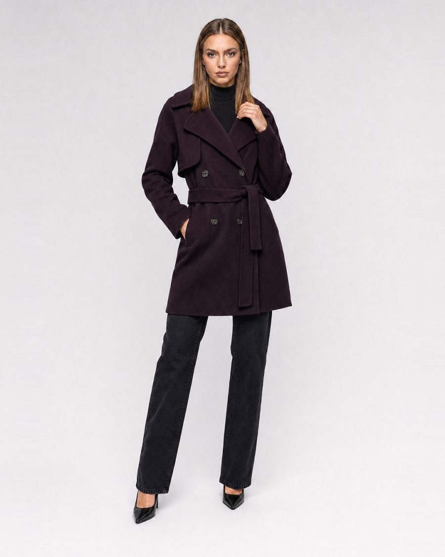 Cappotto donna Helmur Windsor colore Melanzana – editoriale