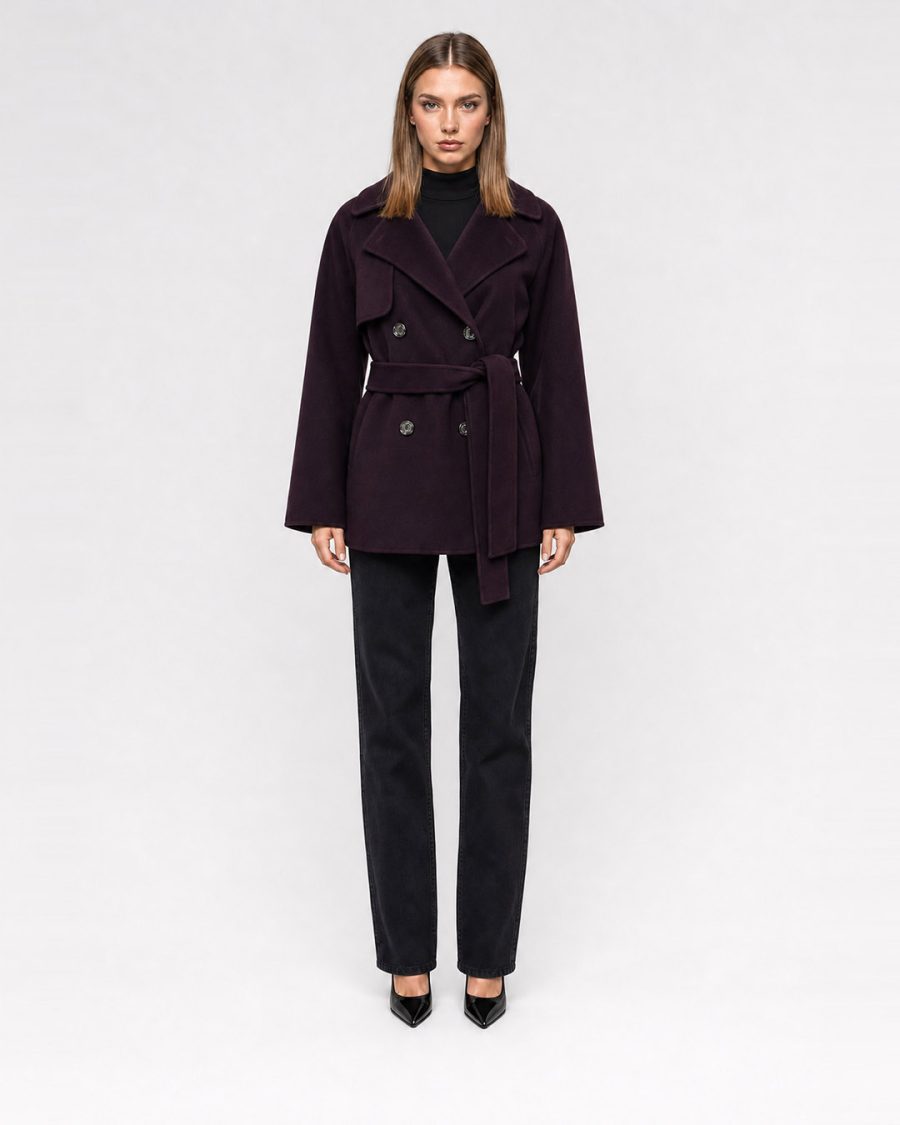 Cappotto donna Helmur Windsor colore Melanzana – indossato, fronte